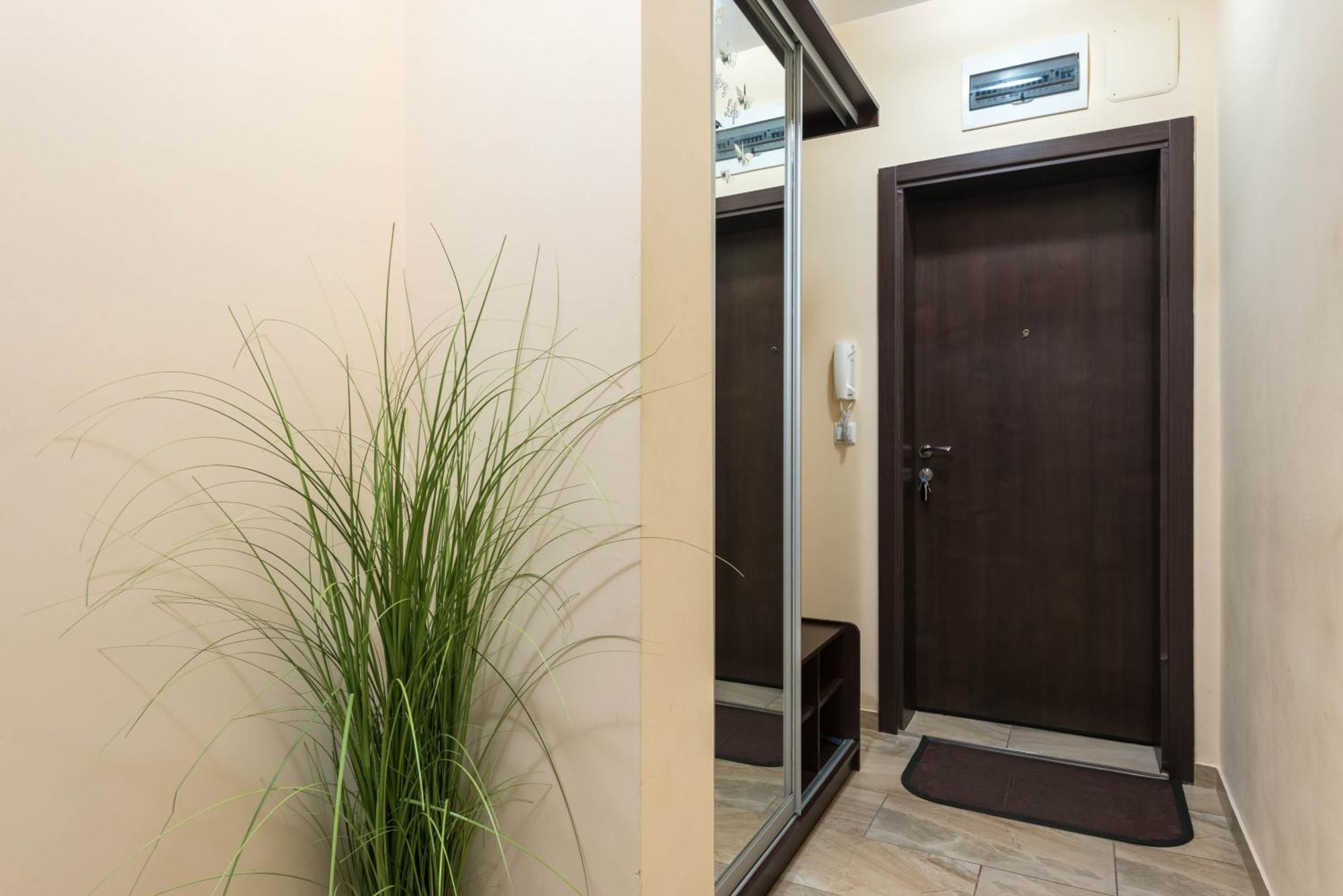 Two Bedroom Cathedral View Apartment فارنا المظهر الخارجي الصورة